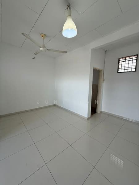 2-storey Terraced House for Sale in Taman Bukit Tiram (Ulu Tiram) - June Tan - PropertyGuru.com.my