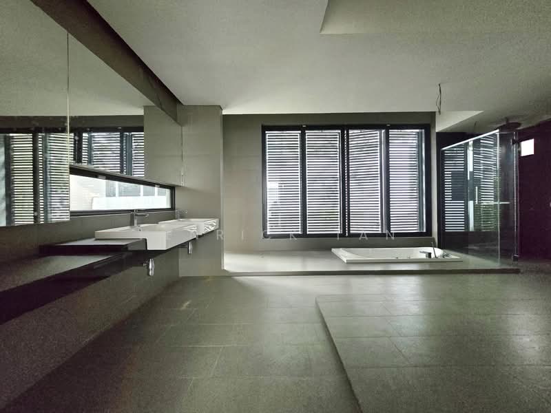 Rumah Banglo untuk Dijual di Taman Danau Desa (Taman Desa) - Henrick Tan - Bathroom - PropertyGuru.com.my