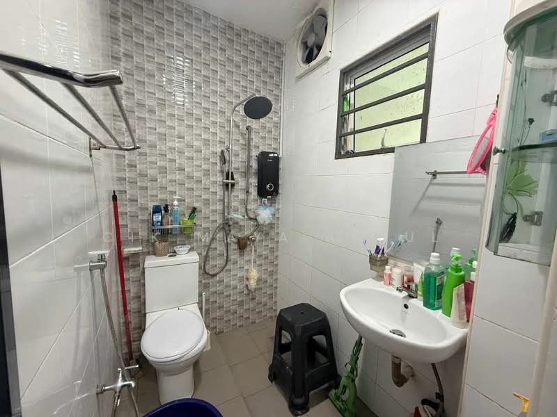 Rumah Teres untuk Dijual di Setapak (Kuala Lumpur) - Cik Maya Abdul - Bathroom - PropertyGuru.com.my