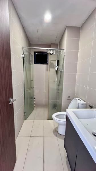 Servis Apartment untuk Disewa di Green Haven - Emma Lee - Bathroom - PropertyGuru.com.my