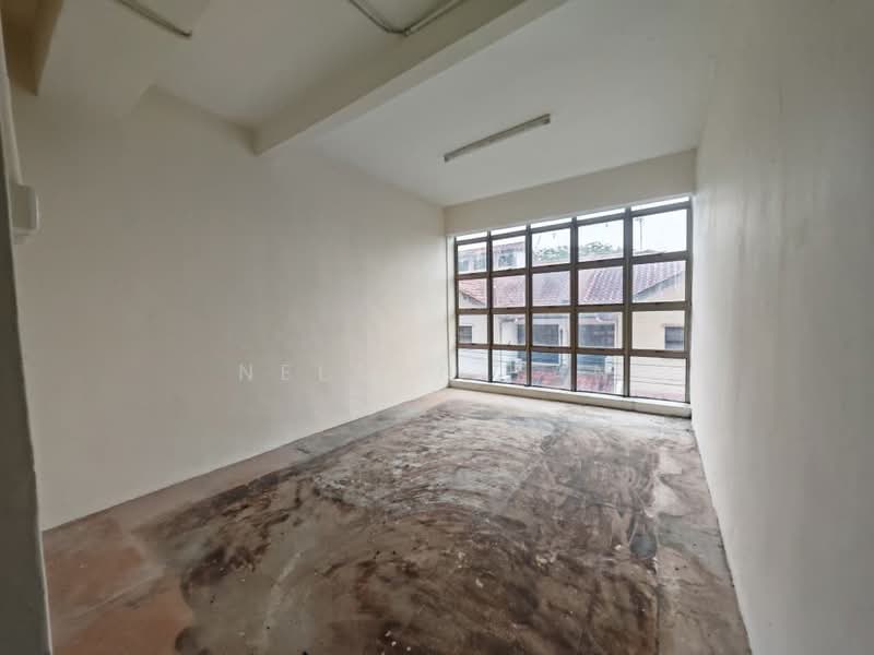 Shop / Office for Rent in Taman Molek (Johor Bahru) - Nelson Tan - PropertyGuru.com.my