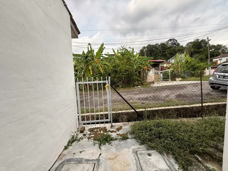 Rumah Teres 1 Tingkat untuk Dijual di Bukit Beruang (Bukit Baru) - William Chong - Exterior - PropertyGuru.com.my