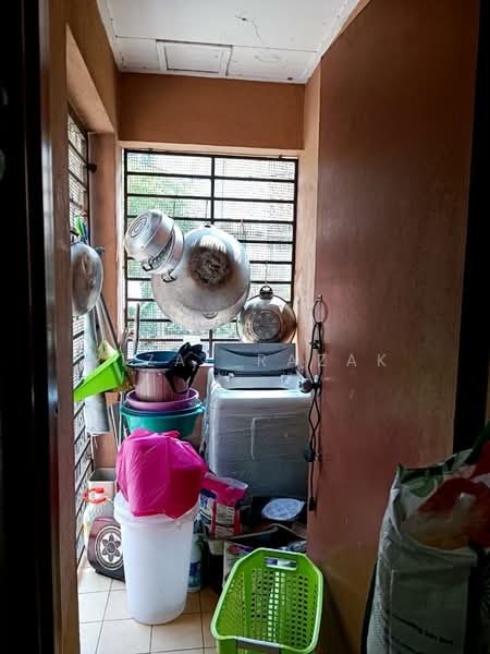 2-storey Terraced House for Sale in U12, Taman Cahaya Alam (Shah Alam) - Rizal Razak - Balcony - PropertyGuru.com.my