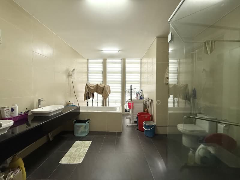 Rumah Berkembar untuk Dijual di Setia Eco Park (Setia Alam) - GABRIEL GOH - Bathroom - PropertyGuru.com.my