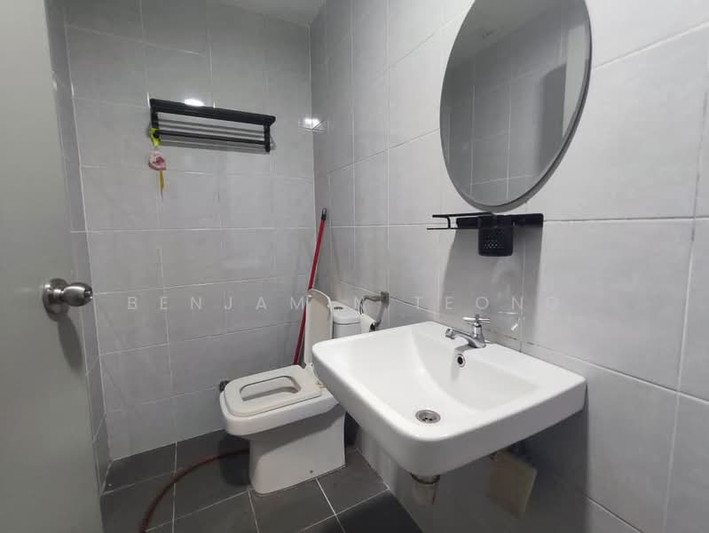 Condominium for Rent at The Edge Residence - Benjamin Teong - Bathroom - PropertyGuru.com.my