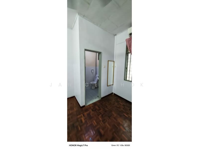 For Rent - Taman Megah Ria