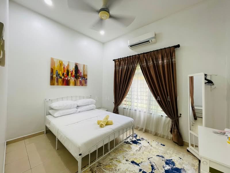 Semi-Detached House for Sale in Sepang (Selangor) - Aqillah Razali - PropertyGuru.com.my