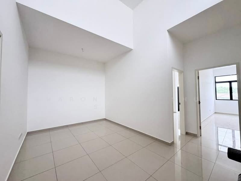 Rumah Teres 2 Tingkat untuk Dijual di Taman Desa Tebrau (Tebrau) - Sharon Wong Shu Shien - Upstairs Living Hall - PropertyGuru.com.my