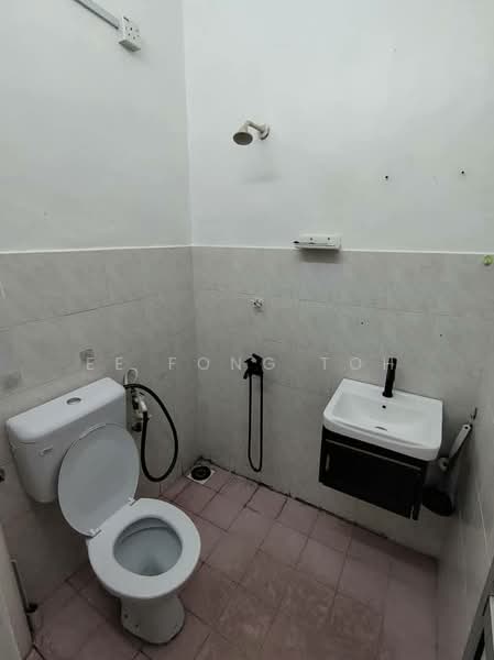 1-storey Terraced House for Sale in Kangkar Pulai (Skudai) - Ee Fong Toh - Bathroom - PropertyGuru.com.my