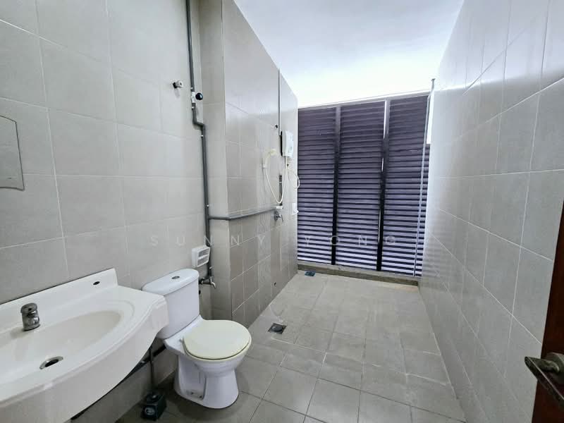 Rumah Teres 2.5-Tingkat untuk Dijual di Bandar Puteri Puchong (Puchong) - SUNNY YONG - Bathroom - PropertyGuru.com.my