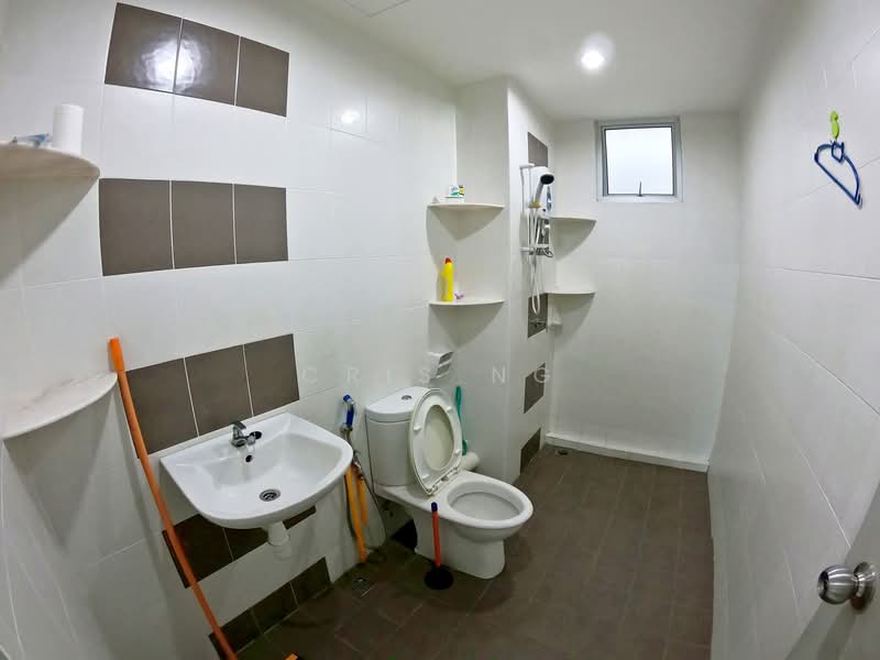 Condominium for Sale at The Golden Triangle Condominium - Cris Ng - Bathroom - PropertyGuru.com.my