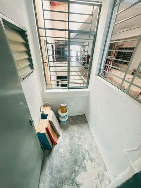 Apartment for Sale at Pangsapuri Mutiara Subang - Hawa Ibrahim - PropertyGuru.com.my