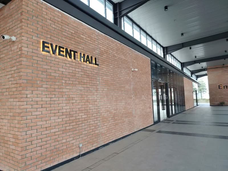 Warehouse for Rent in Kota Damansara (Selangor) - Valerie Tang - Exterior - PropertyGuru.com.my