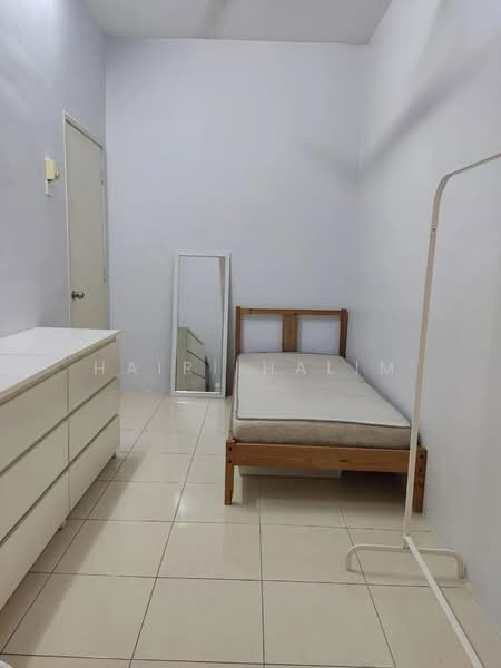 2-storey Terraced House for Sale in Bandar Saujana Putra (Tanjong Duabelas) - Hairi Halim - PropertyGuru.com.my