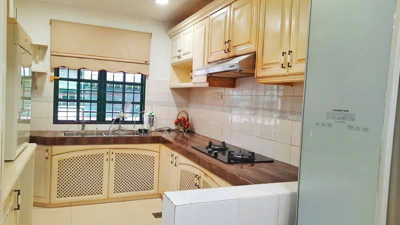2-storey Terraced House for Sale in Ampang (Selangor) - Cik Maya Abdul - Kitchen - PropertyGuru.com.my