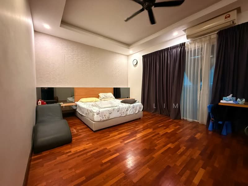 Semi-Detached House for Sale in Setia Eco Park (Setia Alam) - Yongsen Lim - Bedroom - PropertyGuru.com.my
