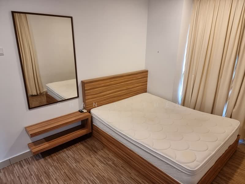 Kondominium untuk Dijual di Mansion One - Chan Yi Shen - Bedroom - PropertyGuru.com.my