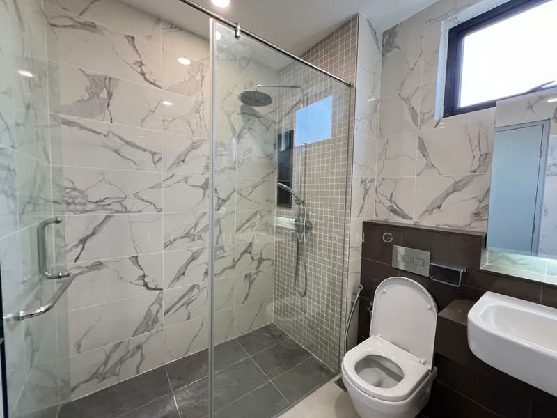 Servis Apartment untuk Disewa di Residensi 38 Bangsar - Leona Wong - Bathroom - PropertyGuru.com.my