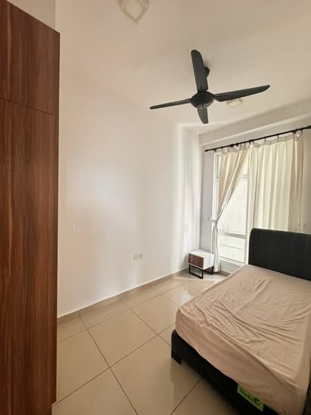 Kondominium untuk Disewa di M Condominium @ Larkin - Nikko Soh - Bedroom - PropertyGuru.com.my