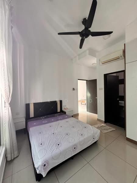 Kondominium untuk Disewa di M Condominium @ Larkin - Nikko Soh - Bedroom - PropertyGuru.com.my
