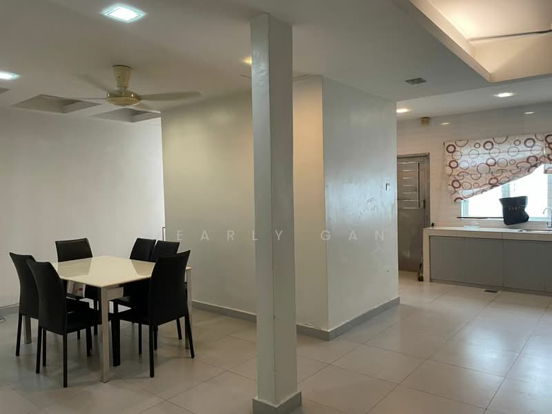 Rumah Teres 2 Tingkat untuk Dijual di Usj 5 (Subang Jaya) - Pearly Gan - Dining Room - PropertyGuru.com.my