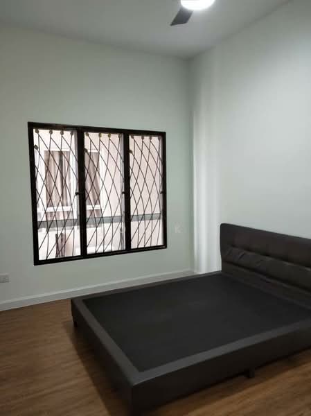 Service Residence for Sale at Windsor Tower - Loh KC - Bedroom - PropertyGuru.com.my