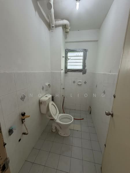 Apartment for Rent at Vista Seri Alam - Enoch Liong - Bathroom - PropertyGuru.com.my