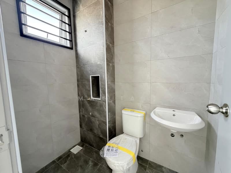 2-storey Terraced House for Sale in Taman Mengkibol (Kluang) - May Tan - PropertyGuru.com.my