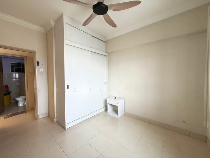 Service Residence for Sale at Beverly Tower @ Plaza Medan Putra - See Hui Tan - PropertyGuru.com.my