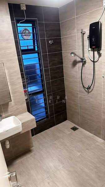 Terraced House for Rent in Dengkil (Selangor) - Nurra Eikin - Bathroom - PropertyGuru.com.my