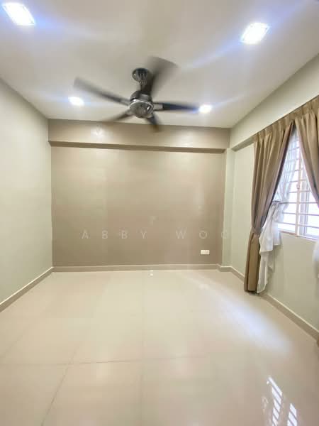 Untuk Disewa - Pelangi Heights