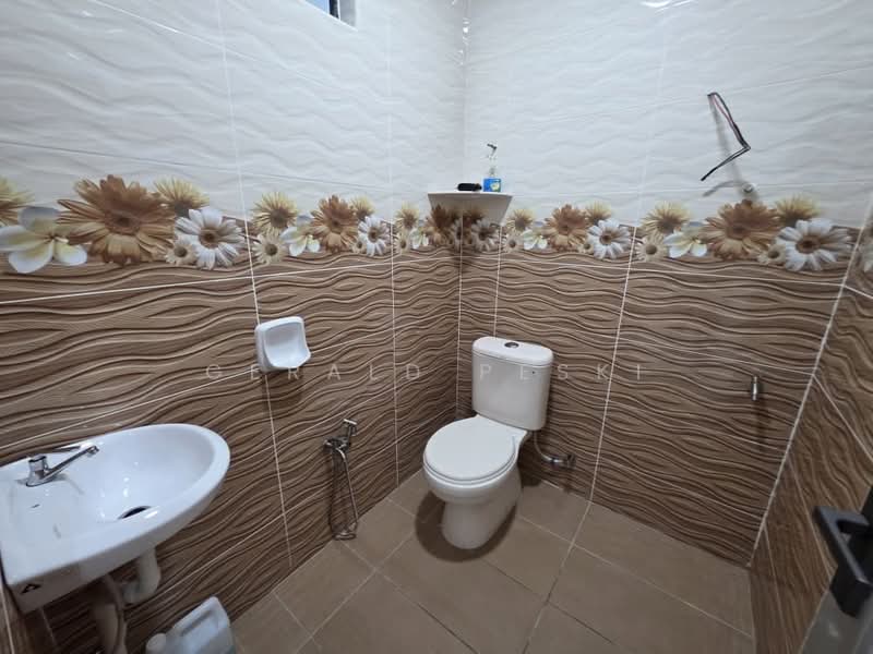Terraced House for Sale in Taman Kobis (Kulim) - Gerald Peski - Bathroom - PropertyGuru.com.my