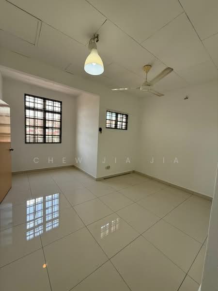 2-storey Terraced House for Sale in Taman Bukit Tiram (Ulu Tiram) - Chew Jia Jia - Interior - PropertyGuru.com.my