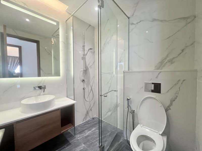 Service Residence for Sale at Core Residence @ TRX - Andrew Loh - Bathroom - PropertyGuru.com.my