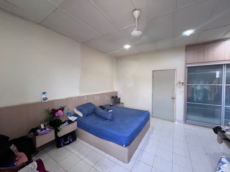 Terraced House for Sale in Bandar Sungai Long (Selangor) - Shanny Tan - Bedroom - PropertyGuru.com.my