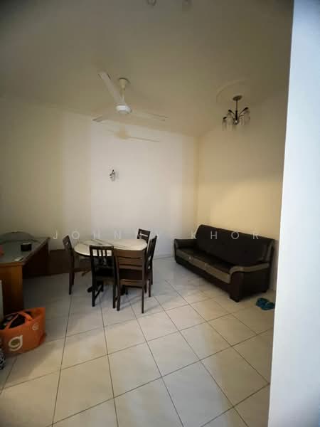 Condominium for Rent at Seri Maya Condominium - Johnny Khor - Living Room - PropertyGuru.com.my