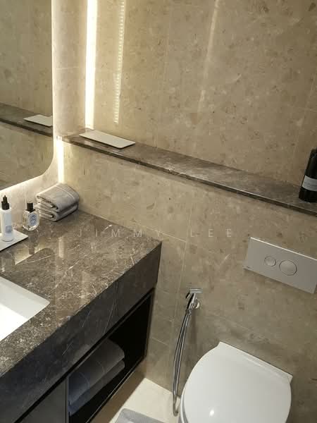 Service Residence for Sale at Pavilion Damansara Heights - Jimmy Lee - Bathroom - PropertyGuru.com.my