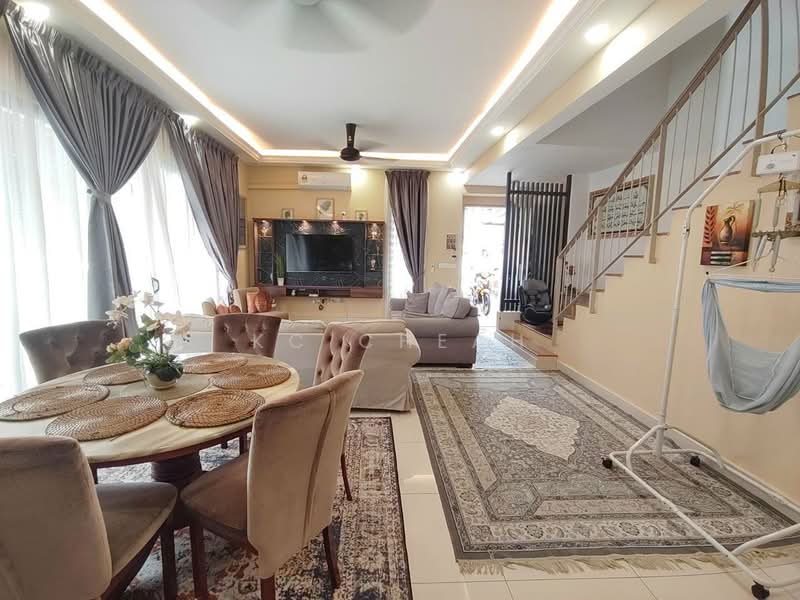 2-storey Terraced House for Sale in Shah Alam (Selangor) - KC Cheah - Living Room - PropertyGuru.com.my