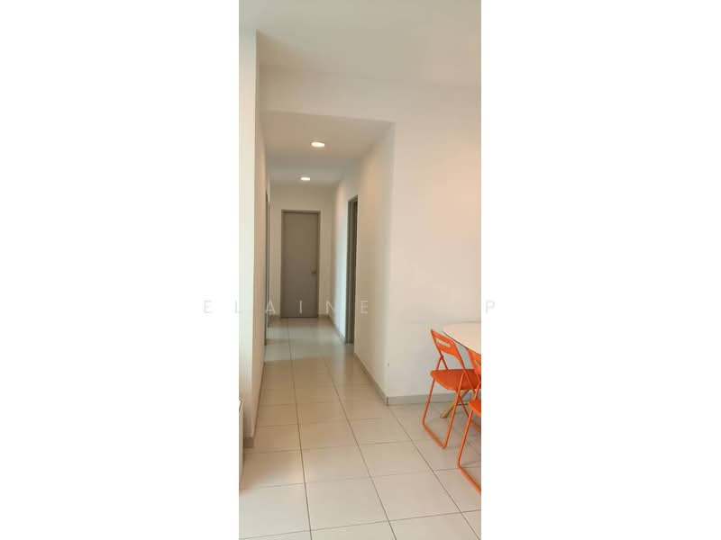 Servis Apartment untuk Disewa di The Zizz @ Damansara North - Elaine Yap - Corridor - PropertyGuru.com.my