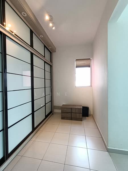 Servis Apartment untuk Disewa di The Zizz @ Damansara North - Elaine Yap - Corridor - PropertyGuru.com.my