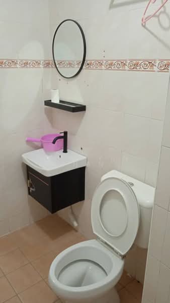 Pangsapuri untuk Dijual di Nusa Perdana Apartment - Chew Yun Chan - Bathroom - PropertyGuru.com.my