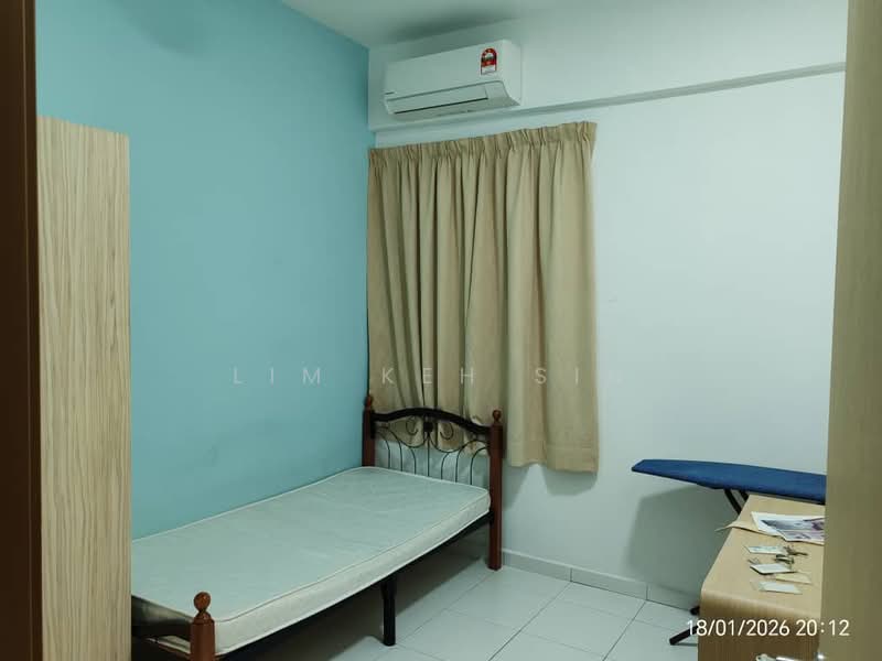 Condominium for Rent at The Golden Triangle Condominium - Lim Keh Sin - Bedroom - PropertyGuru.com.my