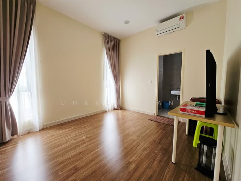 Semi-Detached House for Sale in Bandar Tropicana Aman (Telok Panglima Garang) - Charlie Gan - PropertyGuru.com.my