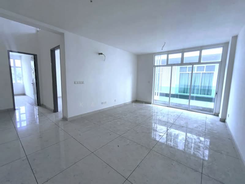 Rumah Berkembar untuk Dijual di Skudai (Johor) - Karl Lim - Living Room - PropertyGuru.com.my
