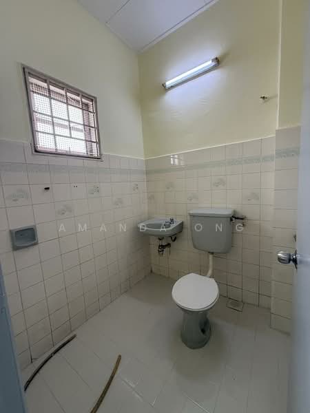 Rumah Teres 1.5 Tingkat untuk Dijual di Subang Jaya (Selangor) - Amanda Ong - Bathroom - PropertyGuru.com.my