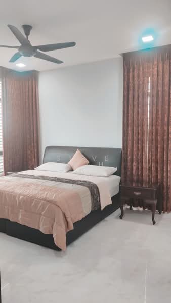 Pangsapuri untuk Dijual di Austin Regency (Pangsapuri Austin Perdana) - Steve Seah - Bedroom - PropertyGuru.com.my