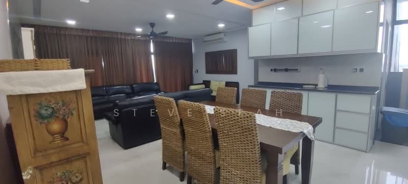 Pangsapuri untuk Dijual di Austin Regency (Pangsapuri Austin Perdana) - Steve Seah - Living Room - PropertyGuru.com.my