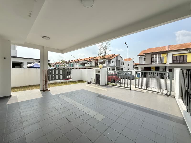 2-storey Terraced House for Sale in Setia Utama (Setia Alam) - GABRIEL GOH - Exterior - PropertyGuru.com.my