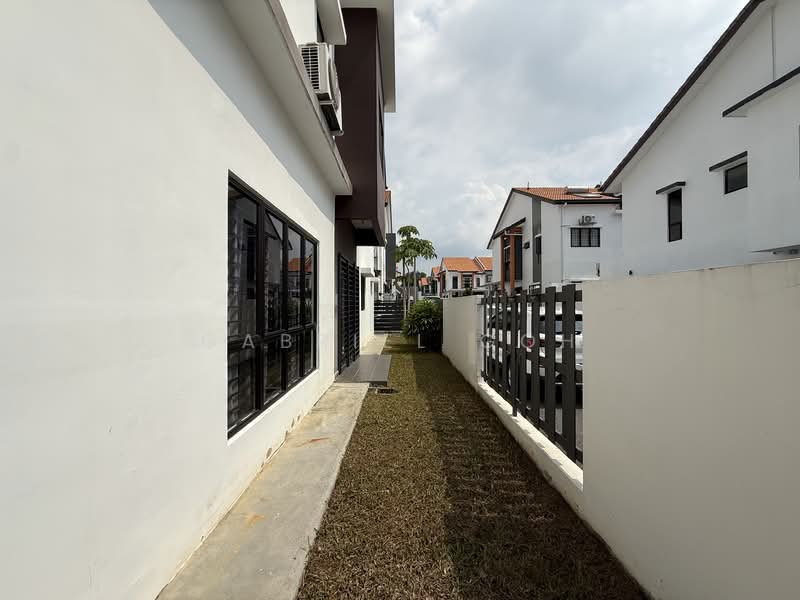 2-storey Terraced House for Sale in Setia Utama (Setia Alam) - GABRIEL GOH - Exterior - PropertyGuru.com.my