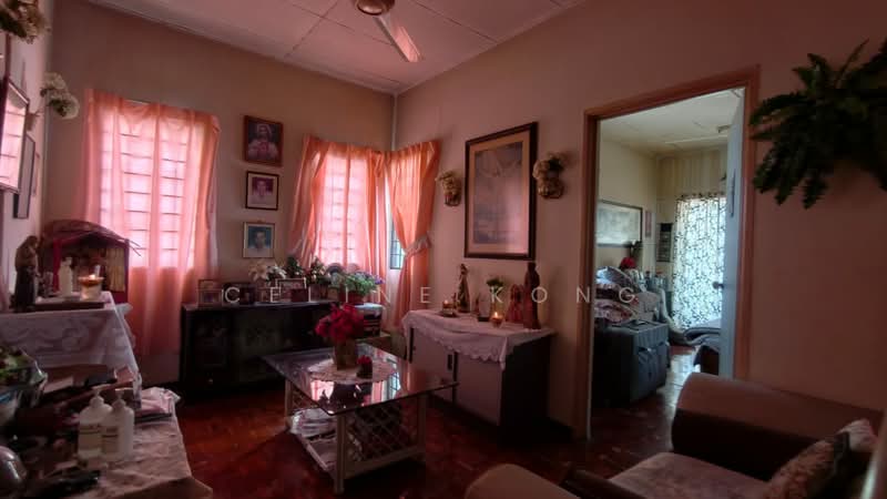 Terraced House for Sale in Bandar Kinrara Seksyen 5 (Bandar Kinrara) - Celine Kong - Living Room - PropertyGuru.com.my